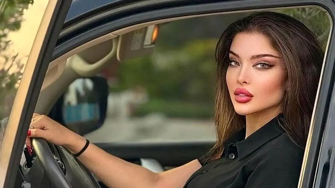 این کار ممنوعه زن عروسکی سپهر حیدری آبروی شوهرش را برد / از برهنه پوشی تا جنجال در دبی!