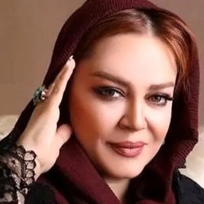 سلفی ناب پدر و دختری از بهاره رهنما در جشن تولد 81 سالگی پدرش!