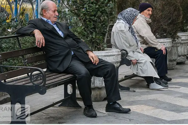 نماینده مجلس خطاب به پزشکیان: خودتان همسان‌سازی حقوق بازنشستگان را تصویب کردید؛ آن را اجرا کنید