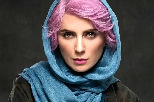 نگاهی به میز عزای ساده و بدون تجملات مادرشوهر باسواد لیلا حاتمی / شیک و اصیل !