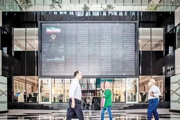 بورس زیر سلطه پول قدرتمند؛ سهامداران تصمیمات خود را مستقل بگیرند