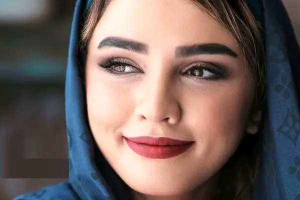 استایل ویژه و متفاوت سیما خضرآبادی در باند فرودگاه!