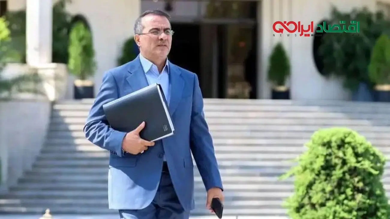 خبر مهم رفیع‌زاده: واریزی ویژه در راه است، کارمندان منتظر باشید