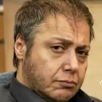 فیلم دیده نشده از آرامگاه پدر مازیار لرستانی!