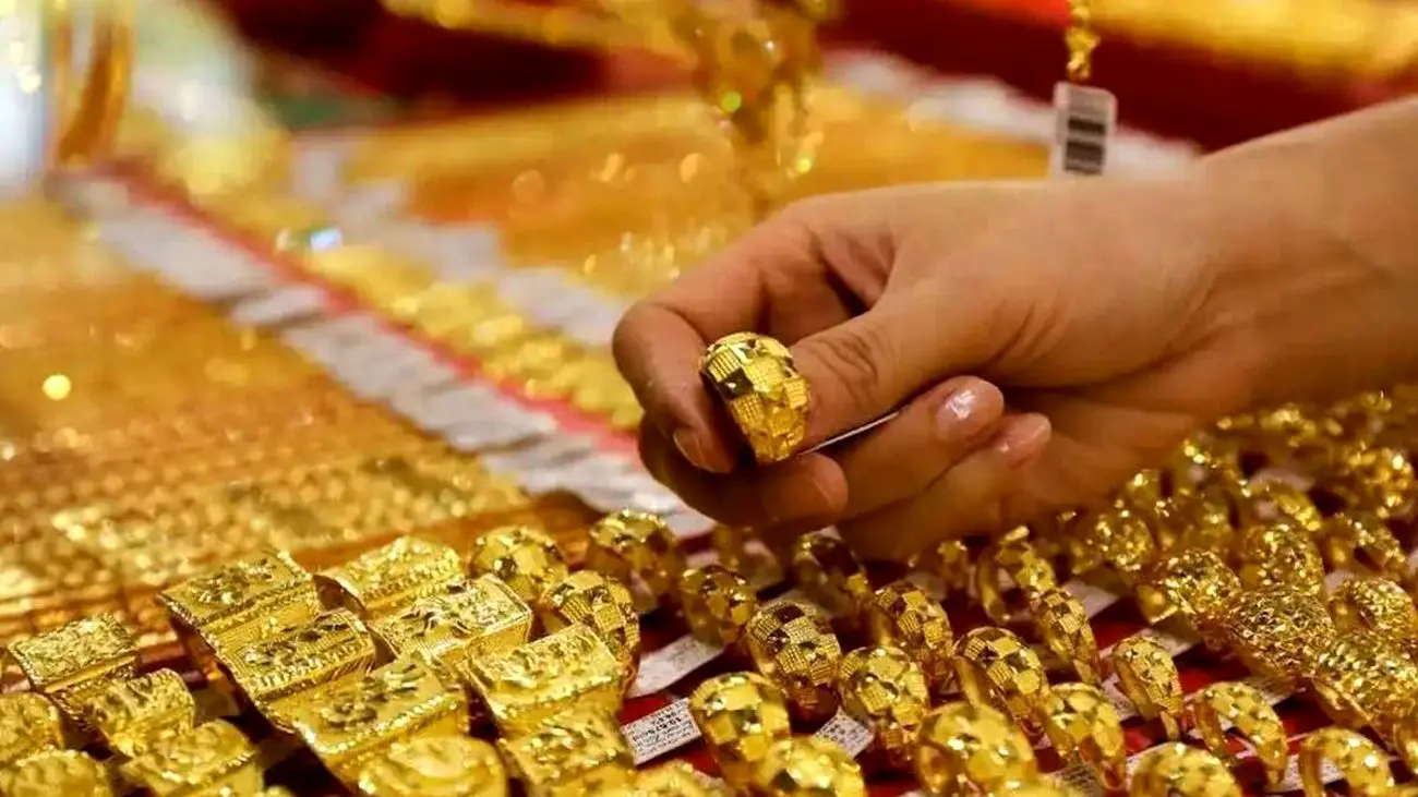 قیمت طلای ۱۸ عیار امروز ۱۷ بهمن ۱۴۰۲