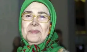 از کودک زیبا تا بانوی ۷۰ ساله؛ چهره آفرین عبیسی در گذر زمان