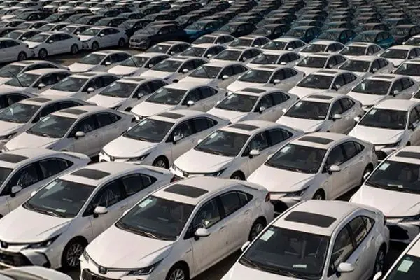 قیمت خودرو امروز ۱۴ مهر ۱۴۰۴ / کاهش قیمت در بازار خودرو + جدول