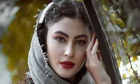 عکس لو رفته از مریم مومن با بازیگر مرد ایرانی در پارک !