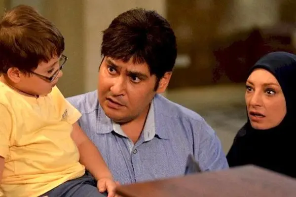 عکس دوران کودکی رضا داوودنژاد در بغل فریماه فرجامی؛ داستان مرگ تلخ عمه رضا