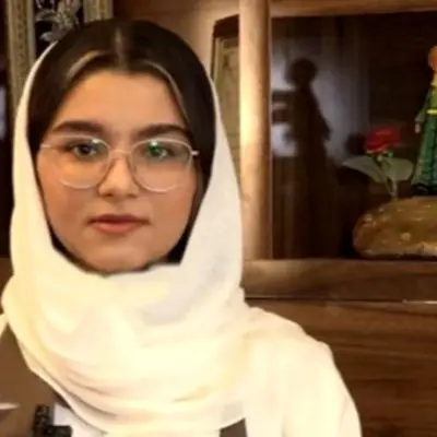 رتبه‌ یک کنکور تجربی امسال؛ اعترافات دختر نابغه‌ای که خود را دست‌کم گرفته بود