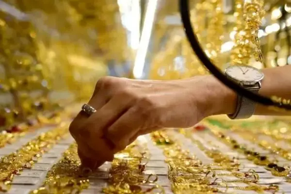 قیمت طلا و سکه امروز ۱۷ شهریور ۱۴۰۴ / طلای ۱۸ عیار چند؟