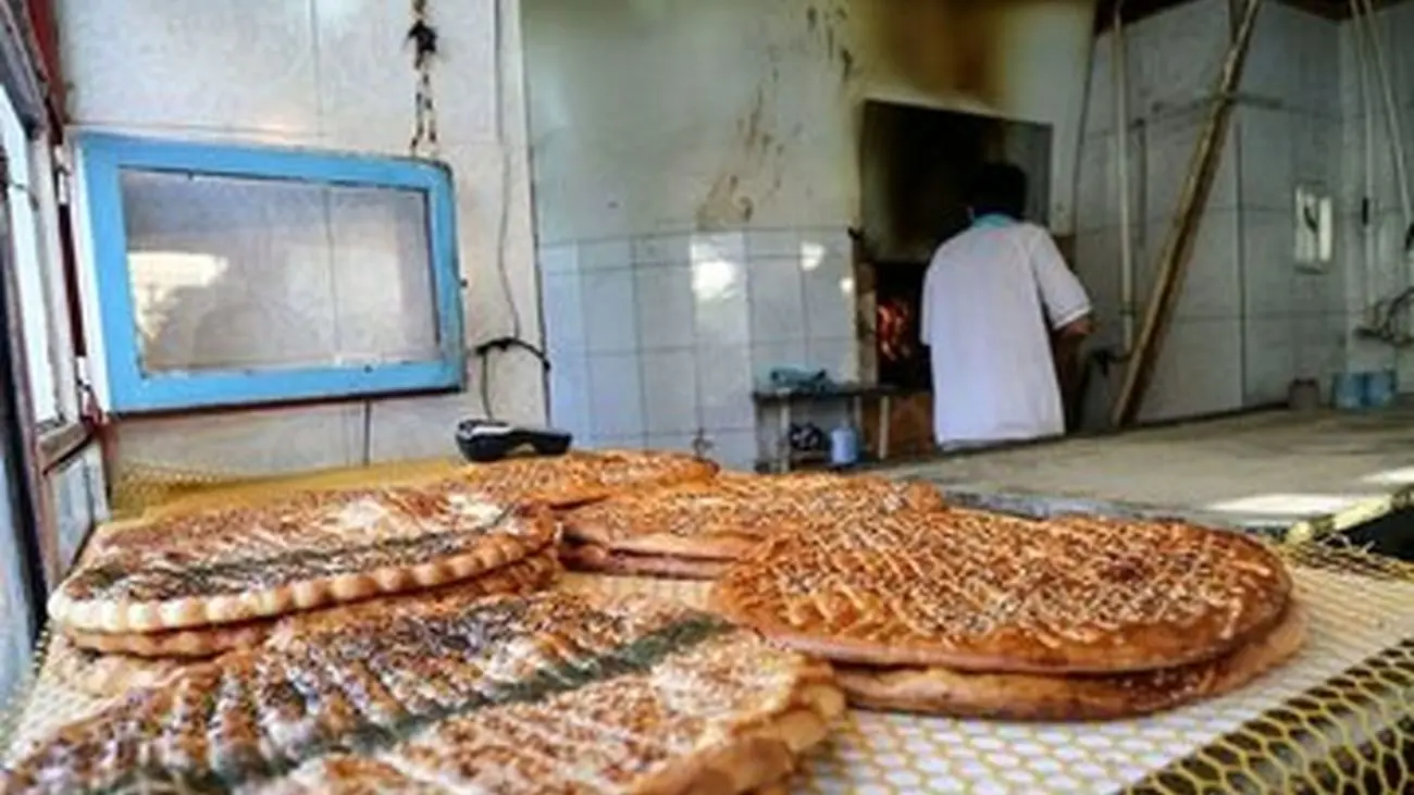 نان در تنور کارگران خباز گرم نیست /  نصف روز کار با حقوق کمتر از ۹ میلیون تومان