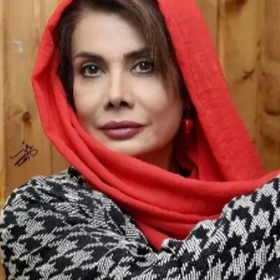 عاطفه رضوی با نقاشی‌های شوکه‌کننده بر سر زبان‌ها افتاد؛ جاری سابق بهنوش طباطبایی غوغا کرد!
