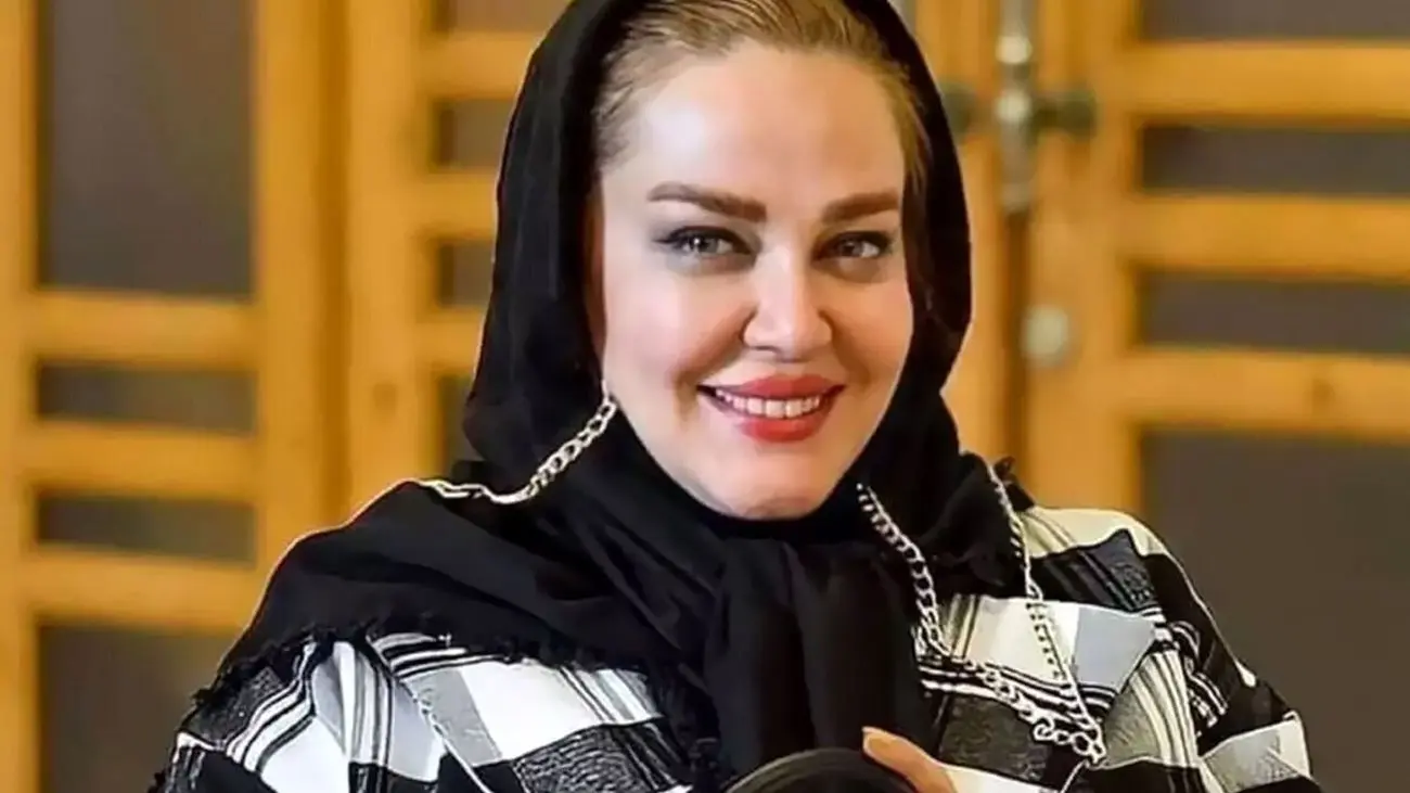 نگاهی به ماشین لوکس و هوش پران بهاره رهنما / سلبریتی ایرانی غرق پول و ثروت !