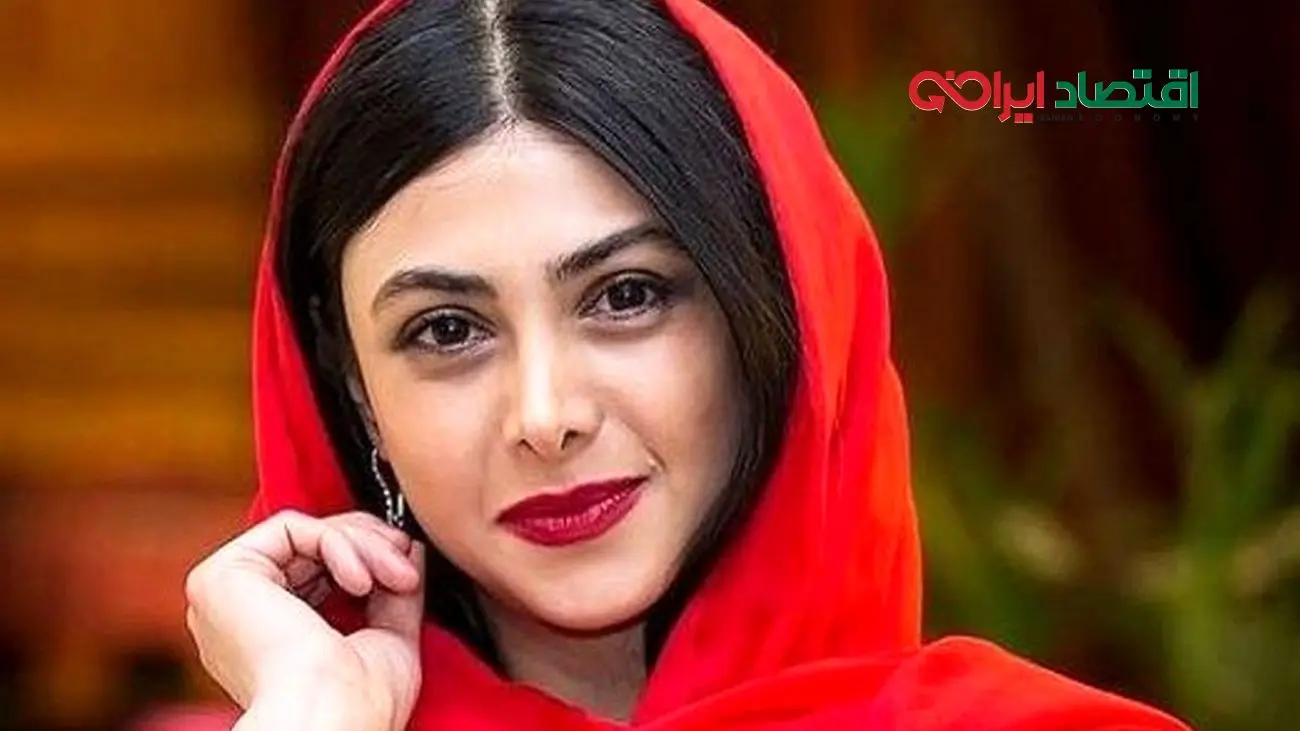 تصویر خاص آزاده صمدی با مادرش در کودکی / حقیقتی جالب از گذشته او!