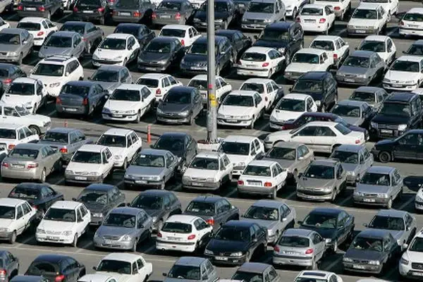 قیمت خودرو امروز 8 مهر 1404؛ کاهش قیمت‌ها در بازار خودرو + جدول