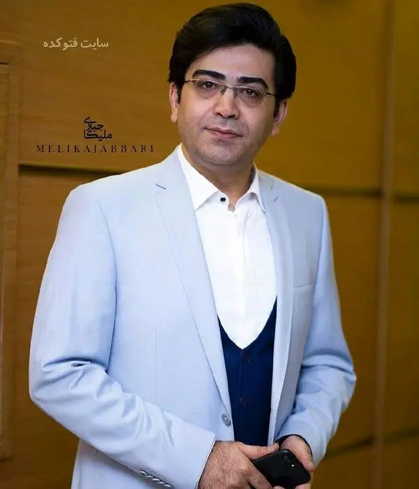 همه چیز در مورد فرزاد حسنی بازیگر و مجری