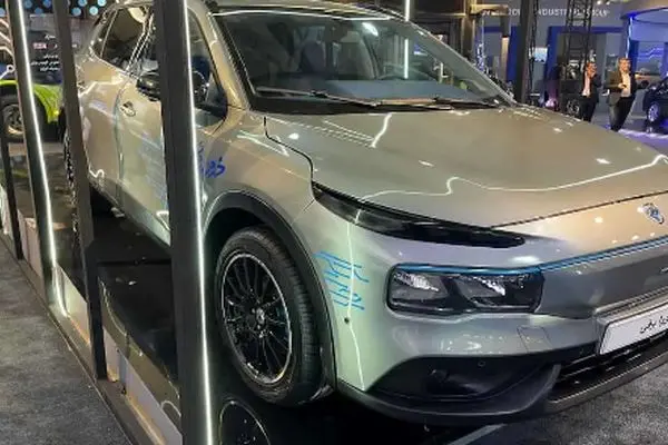 نسخه پیشرفته شاسی‌بلند ایران‌خودرو رونمایی شد