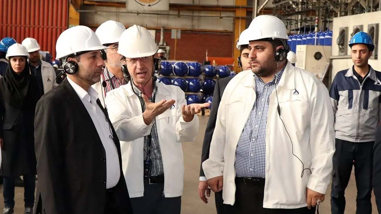 بازدید مدیرعامل گروه مدیریت سرمایه گذاری امید از «آسیاناما»