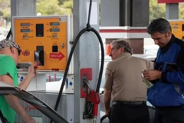 افزایش ۳۰۰ درصدی قیمت بنزین؛ شوک جدید در جایگاه‌های سوخت