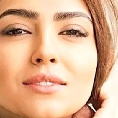 لبخند دلنشین مونا کرمی برای عشقش سپند امیرسلیمانی؛ زوجی که دلبری میکنند!