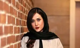 عکس مشکوک از پریناز ایزدیار در آغوش یک پسر ! / کار خانم بازیگر به کجا کشید ؟!