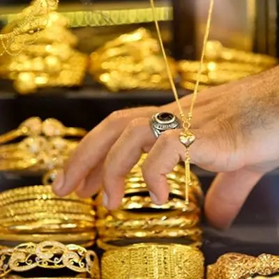 آیا طلا هنوز گزینه‌ای مطمئن برای سرمایه‌گذاری است؟+ نکات کلیدی را بدانید