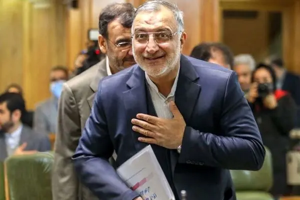 چرا طرح سوال از شهردار تهران به تعویق افتاد؟ 