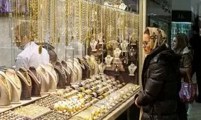 چشم‌ها به دلار دوخته شد / طلا در سراشیبی؟ 