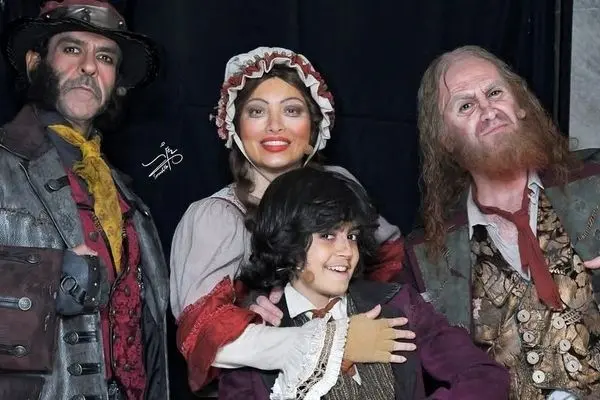 بهنوش طباطبایی با استایل ویکتوریایی در کنار هوتن شکیبا و سیامک انصاری!