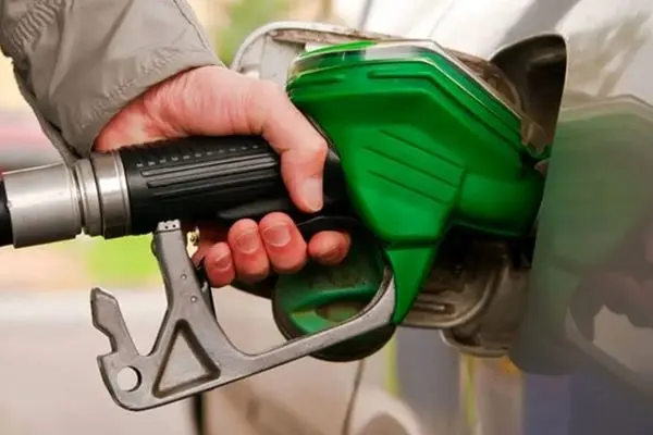 بنزین سوپر چند؟ نرخ‌ها اعلام شد + جدول مقایسه‌ای