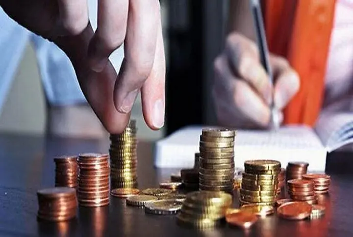 رهبری مخالف بورس بازی است ؟! / ایران با بازار سرمایه خداحافظی می کند؟