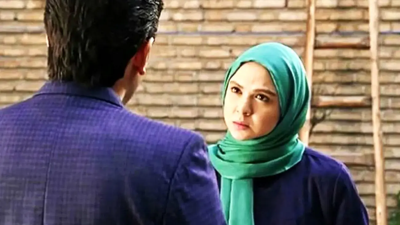 تغییر چهره جذاب خانم بازیگر سریال لیسانسه ها بعد 8 سال / شیک تر از تلویزیون !