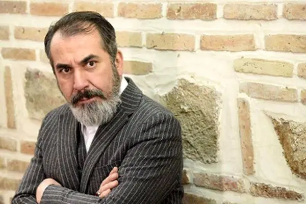 فیلم جنجالی‌: سیامک انصاری و روایت باورنکردنی تولد در ماشین! از باک شیر خوردم! 