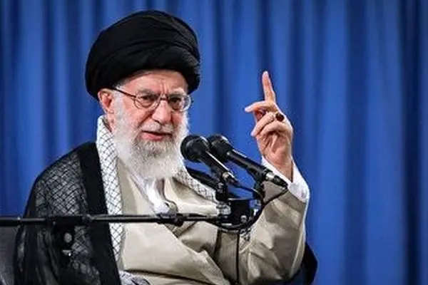 رهبر انقلاب: برای صبحانه مهمان داشتم اما پنیر نداشتم ! / مجبور شدم از دوستانم بگیرم ×