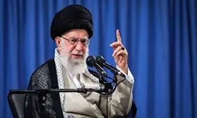 رهبر انقلاب: برای صبحانه مهمان داشتم اما پنیر نداشتم ! / مجبور شدم از دوستانم بگیرم ×