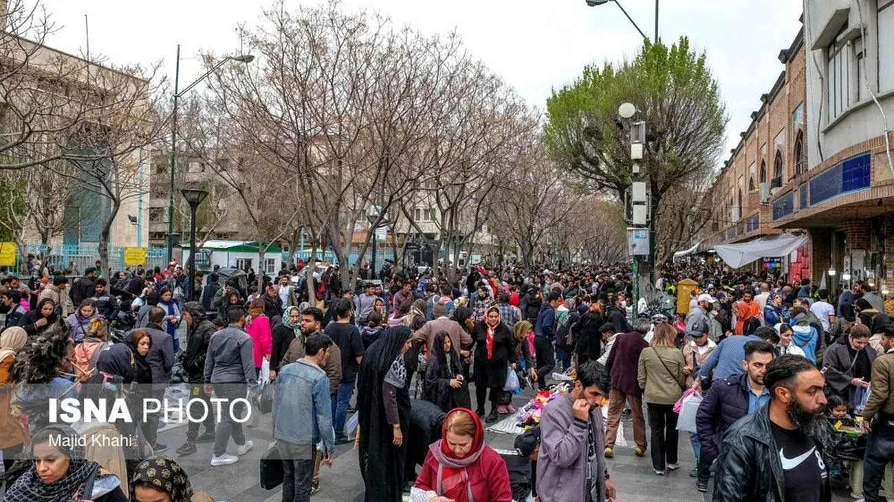 بجای حجاب درباره گوشت و مرغ صحبت کنید / صحبت نکردن پیرامون حجاب از سوی برخی ها پرفایده است