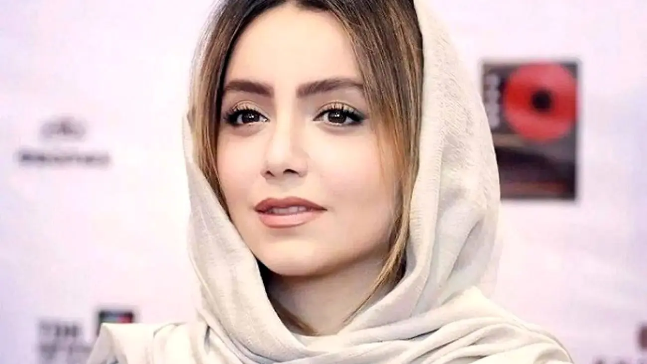 استایل شیک و دیدنی نازنین بیاتی برای عید دیدنی / خانم بازیگر همه جوره خوش سلیقست !