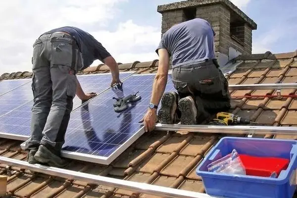 برق رایگان در انتظار مشترکان تهرانی؛ فقط وام ۴ درصدی بگیرید!