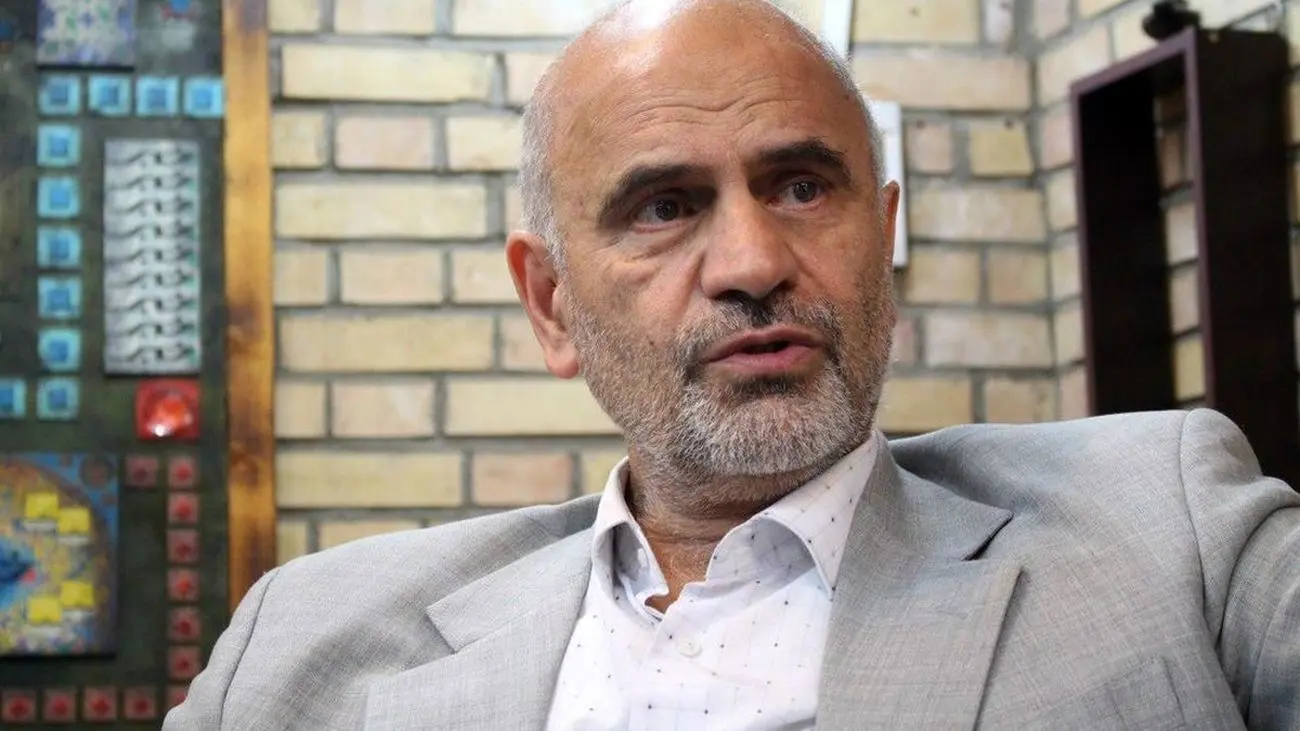 فرشاد مومنی:برنامه هفتم توسعه شرم آور است