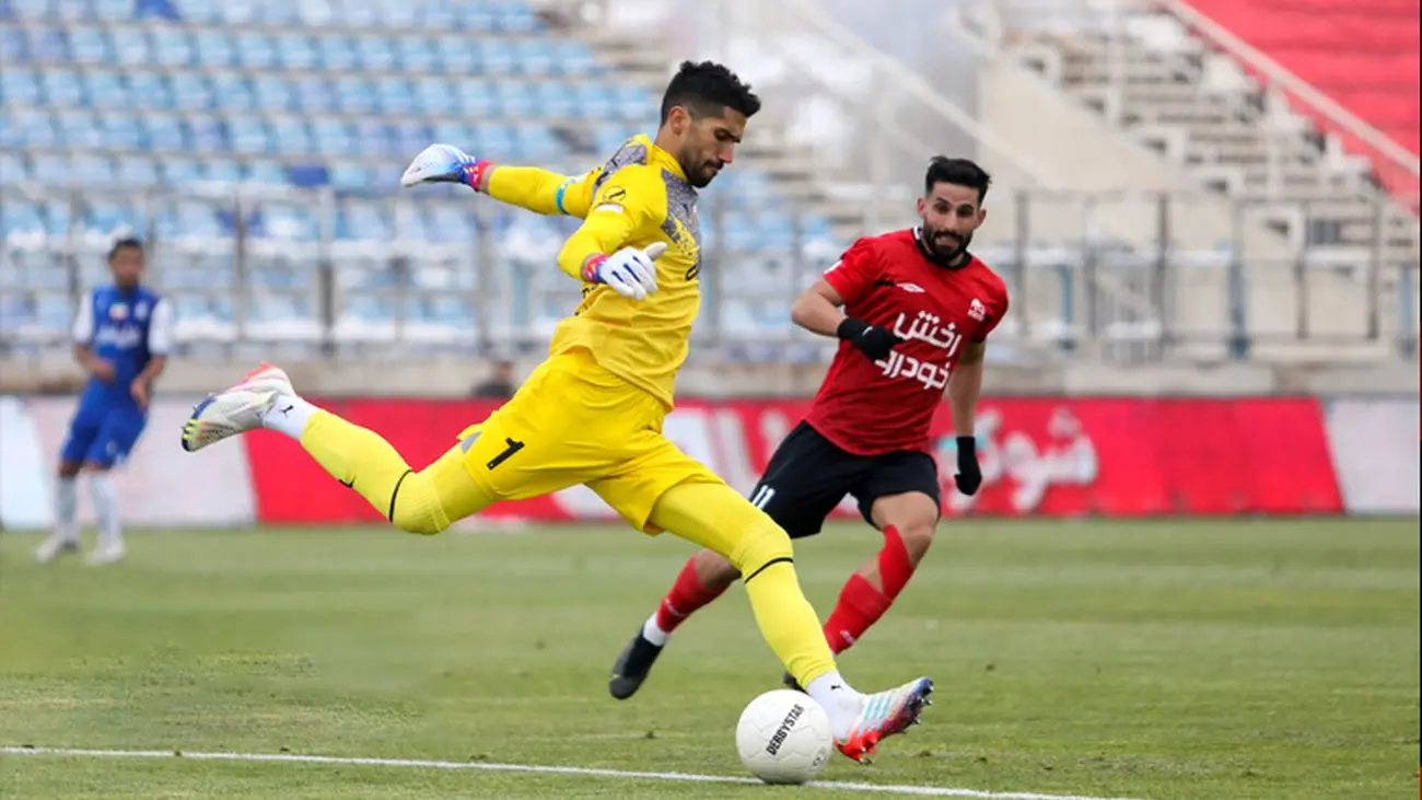 اتفاق جذاب / این ستاره سرخها به استقلال میپیوندد!