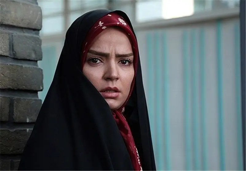 فیگور عجیب سپیده خداوردی که خیلی تو فضا هم هست !
