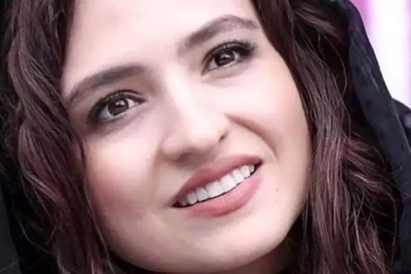 عکس های شگفت انگیز از جذابیت گلاره عباسی + بیوگرافی ازدواج و بیماری لاعلاج !