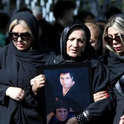کِل کشون و گل ریزون خاص در جشن عروسی امید جهان؛ اقوام و هنرمندان در پایکوبی
