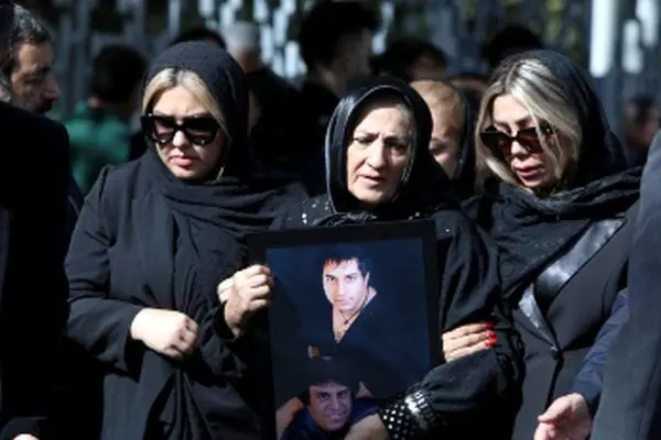 کِل کشون و گل ریزون خاص در جشن عروسی امید جهان؛ اقوام و هنرمندان در پایکوبی