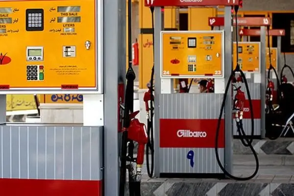 کاهش کارت سوخت آزاد در پمپ‌بنزین‌ها/ علت چیست؟