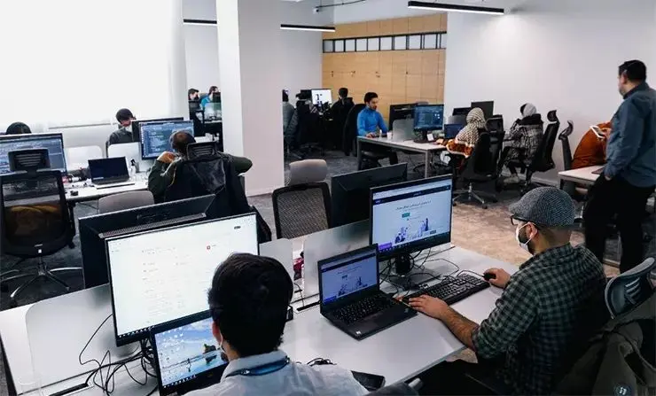 خون رنگینتر اتحادیه کامپیوتر ایران – دسترسی بدون فیلتر به اینترنت