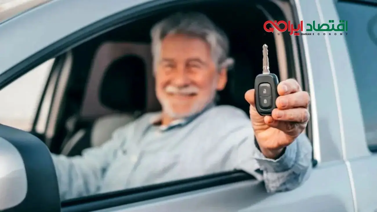 بازنشستگان دیگر نگران نباشید! با راننده تاکسی اینترنتی شدن درآمدتان قطع نمی‌شود