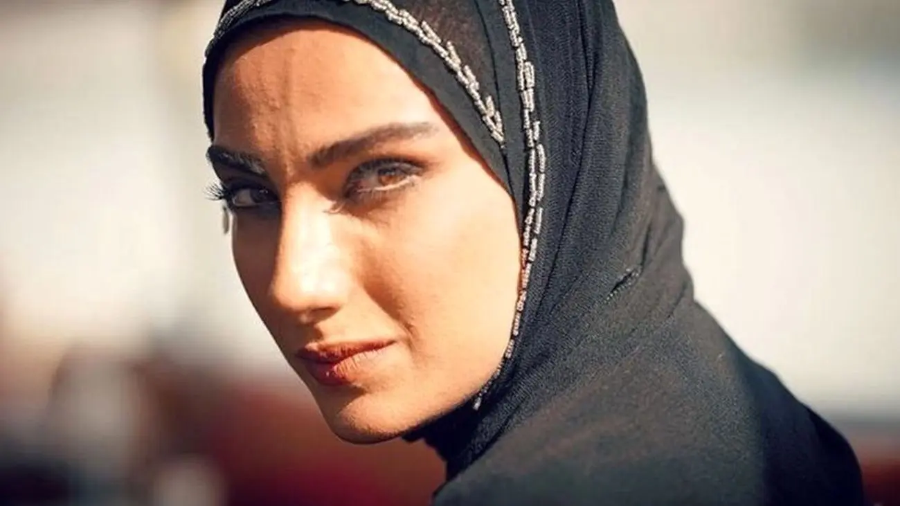 رونمایی بازیگر نجلا از چهره جذابش / محیا دهقانی واقعا خوشگل شده + عکس