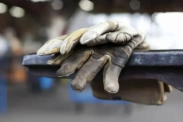 بیکاری گسترده در ایران: نیمی از کشور بدون شغل